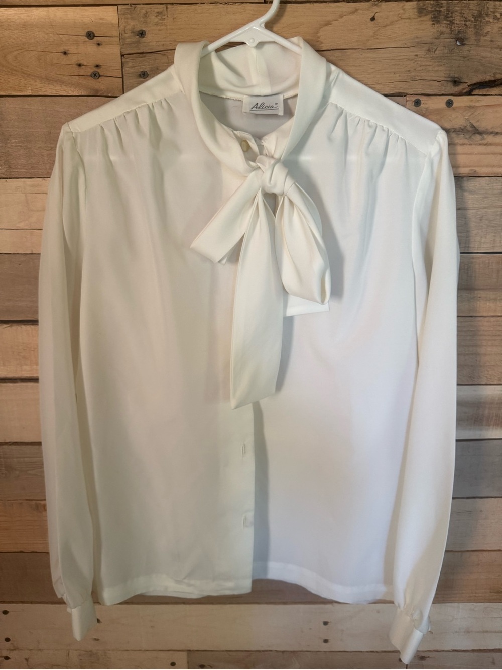 Vintage Alicia Cream Tie-Neck Long-Sleeve Blouse